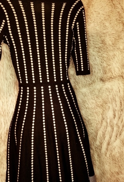 Figure flattering sweater dress size see below - Picture 4 of 7